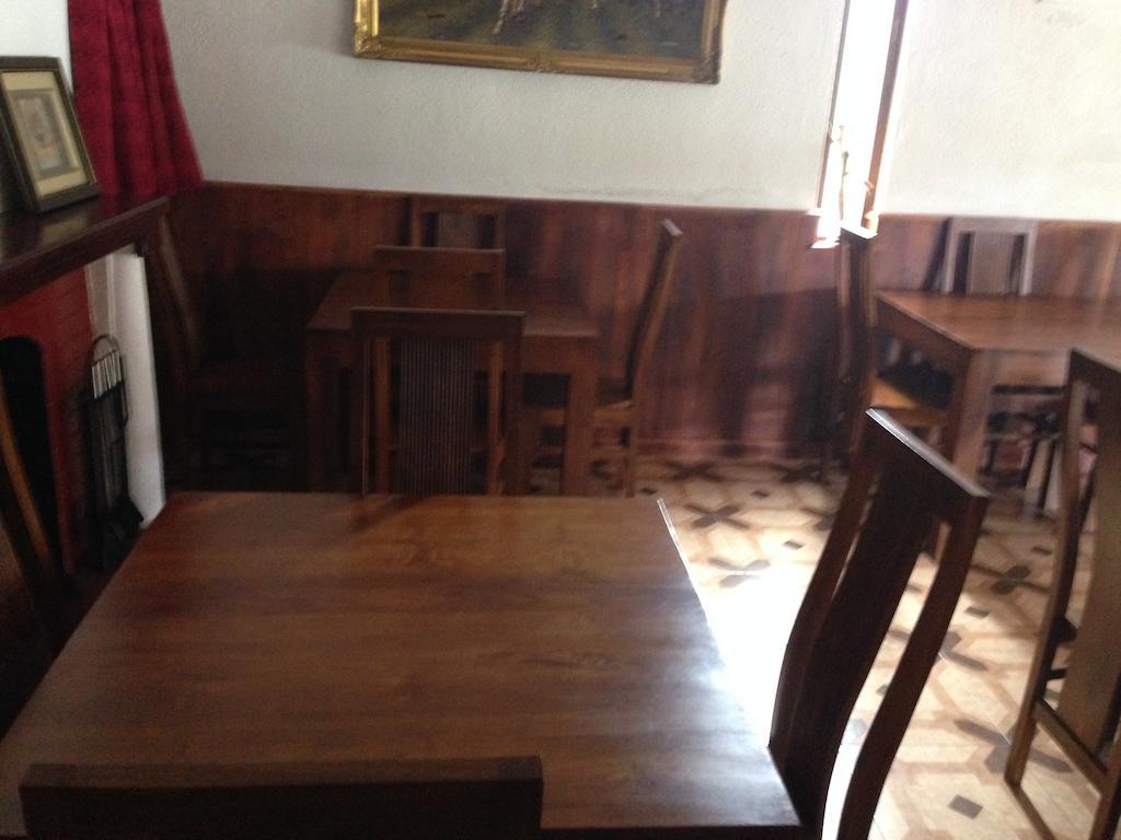Richmond Inn Нувара-Елія Екстер'єр фото